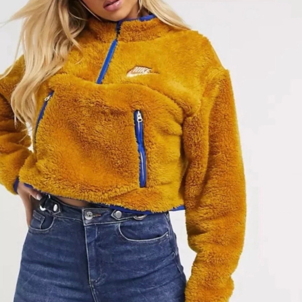 NIKE Womens Medium Golden Yellow Cropped Fuzzy Pullover 1/4 Zip Mock Neck De25